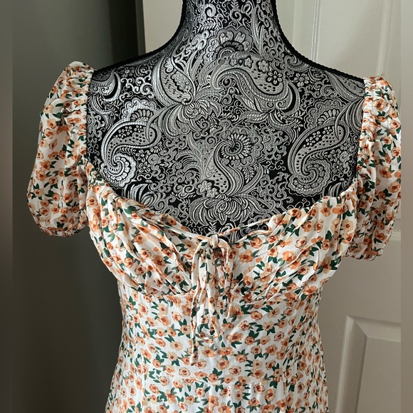 SHEIN dress - Picture 2 of 5